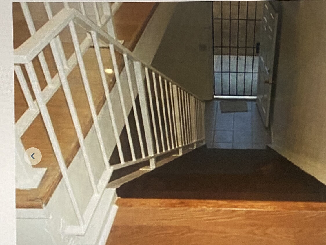 Foto principal - 38710 10th St E