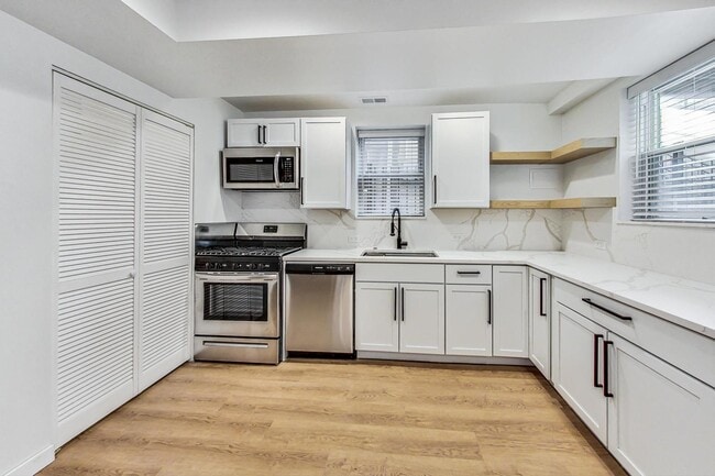 Foto del edificio - 2002 W Coulter St