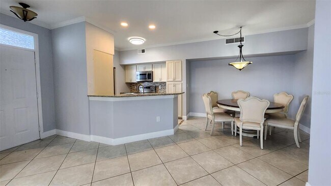 Foto del edificio - 9402 Lake Chase Island Way