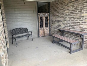 Building Photo - 1226 Baylor Ave