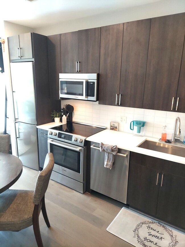 Building Photo - 1500 Pennsylvania Ave SE