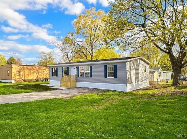 Building Photo - 2046 NY-5