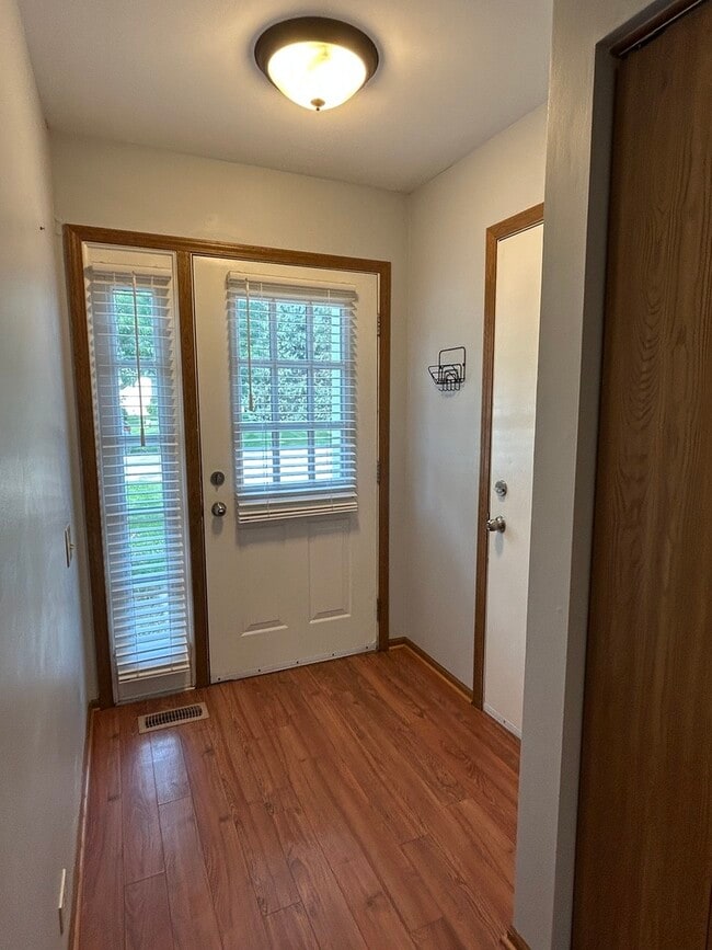 Foto del edificio - 1608 Pebble Beach Cir