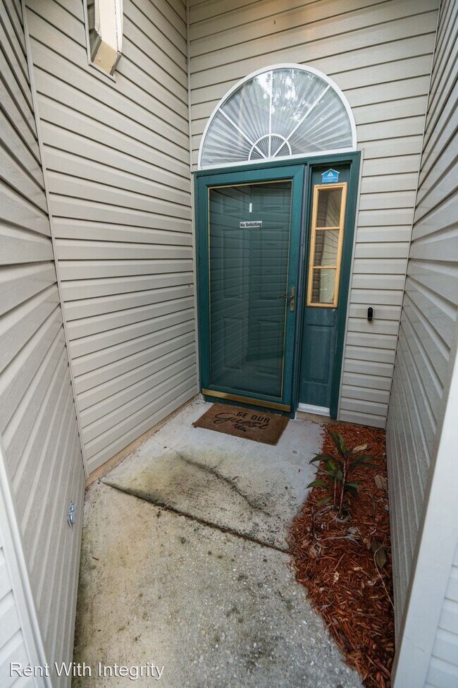 Building Photo - 3 br, 2 bath House - 3808 McFarlane Drive