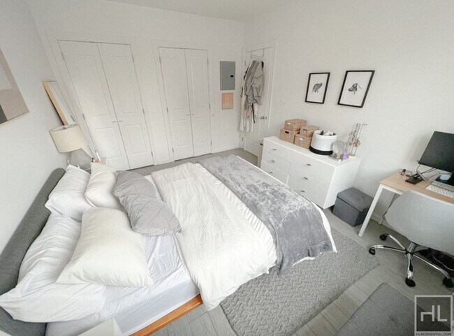 Foto del edificio - CRESCENT STREET