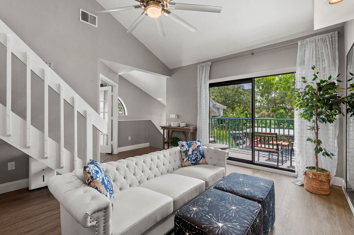 Foto principal - 50 Emerald Woods Dr