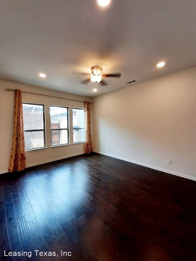 Building Photo - 2 br, 2.5 bath House - 1303 Bird's Fort Trail