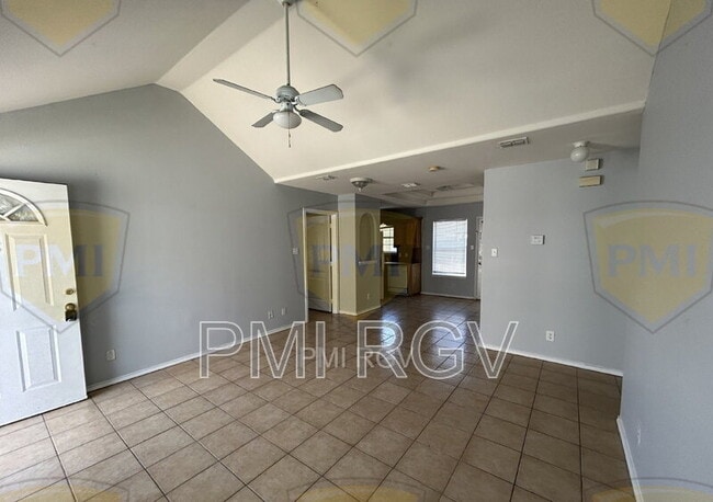 Building Photo - 2508 Toledo Ave