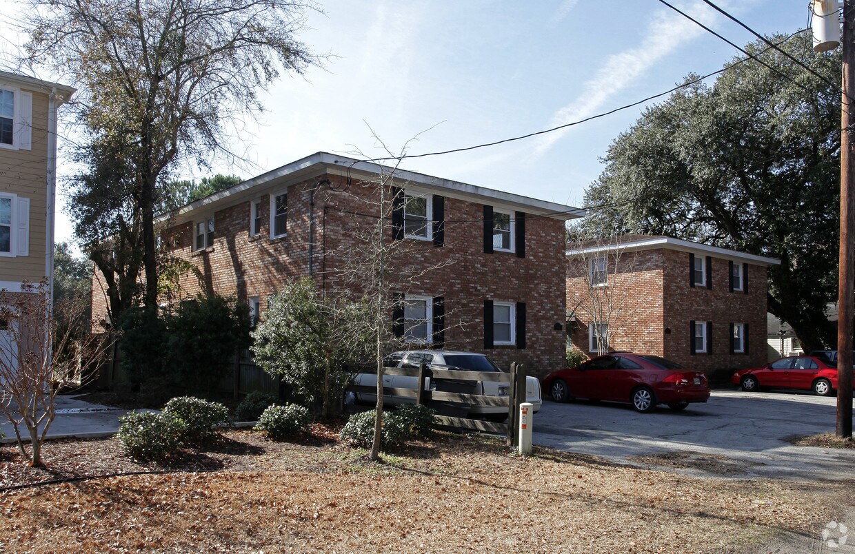 Foto principal - 1059-1061 Bexley St