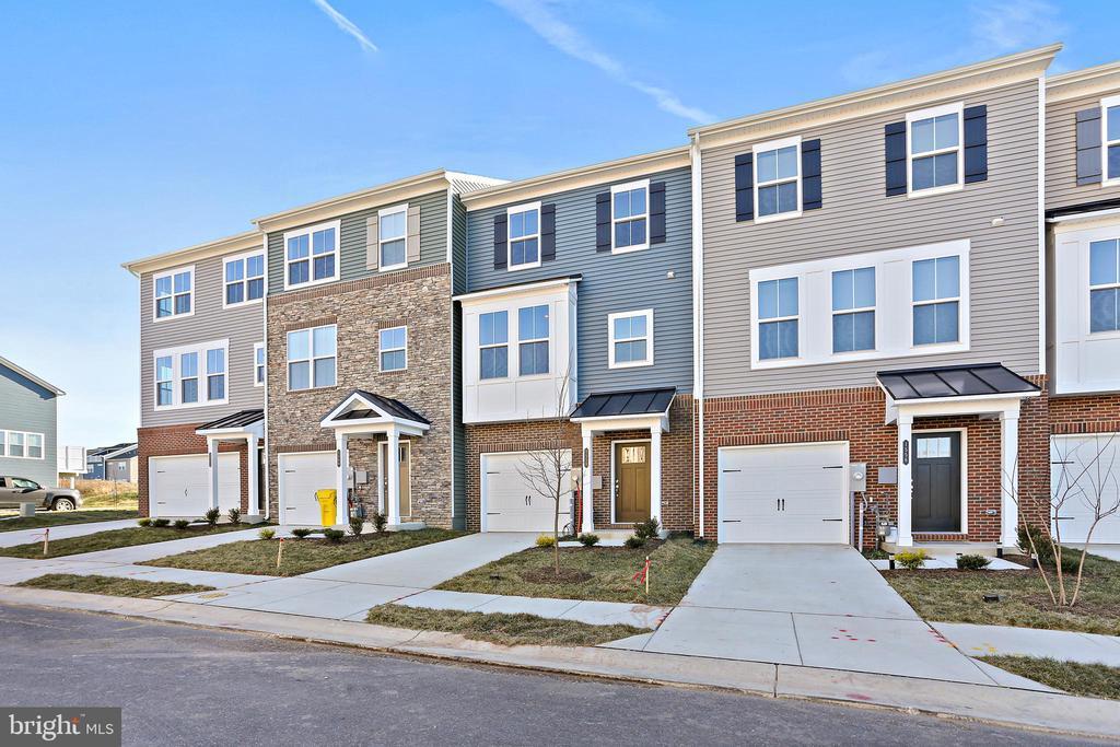 1558 Iron Horse Wy, Hanover, MD 21076 Townhome Rentals in Hanover MD