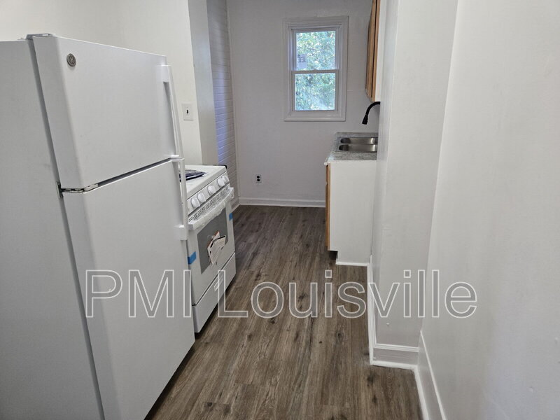 Foto principal - 4018 Vermont Ave