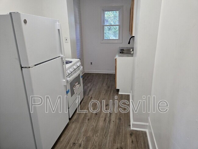 Foto del edificio - 4018 Vermont Ave