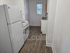 Building Photo - 4018 Vermont Ave