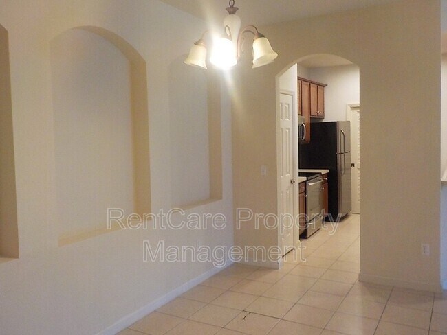 Building Photo - 3301 Whitestone Cir