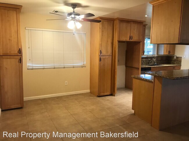Building Photo - 3 br, 2 bath House - 2620 Carriage St