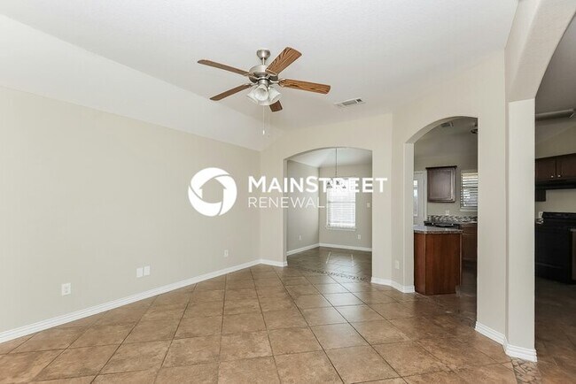 Foto del edificio - 3 Bedroom Pet-Friendly Home in Fort Worth, TX with Main Street Renewal