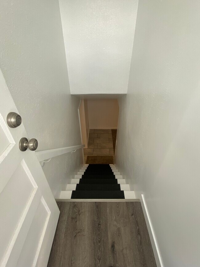 Foto del edificio - 826 E Hudson Ave