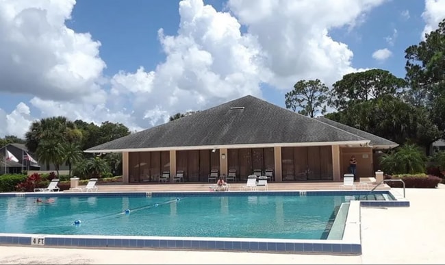 Building Photo - 6007 Scotchwood Gln