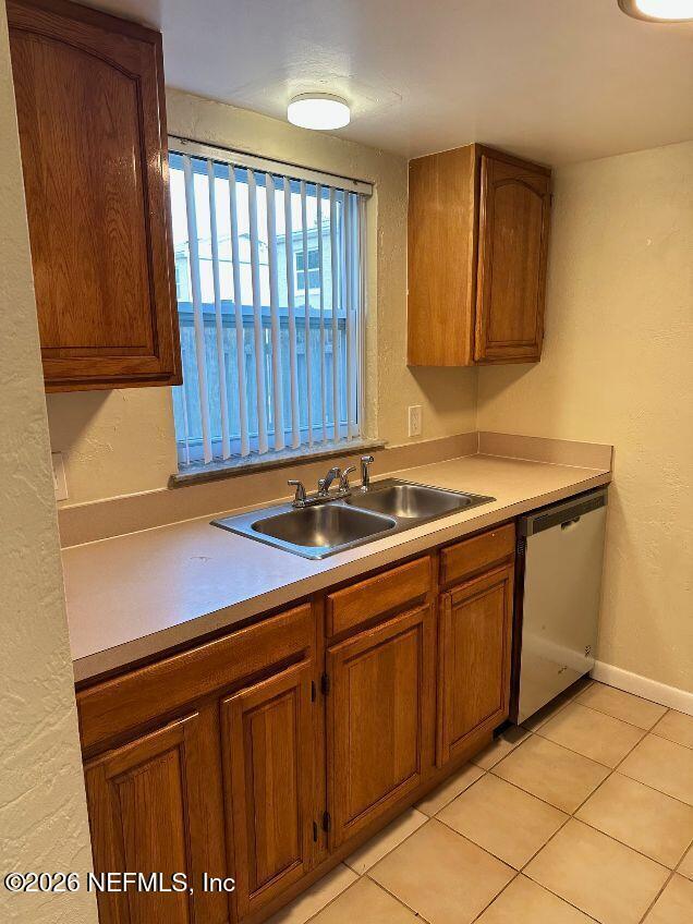 Foto del edificio - 60 Masters Dr