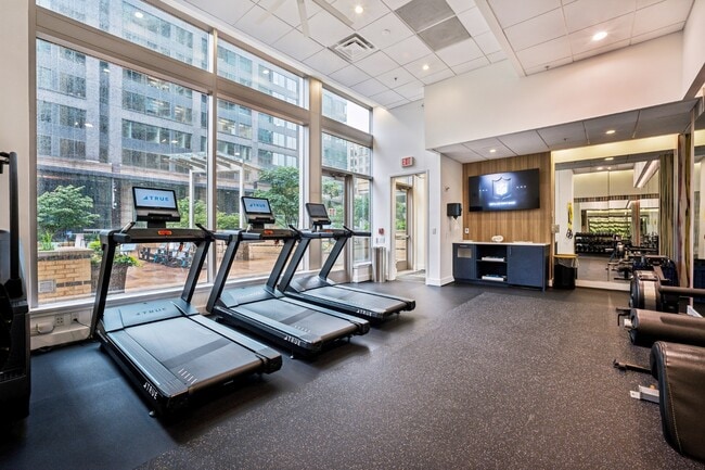 Building Photo - The View Ballston