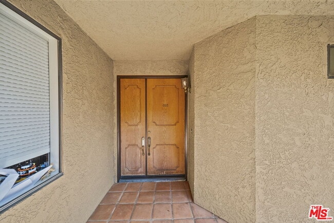 Foto del edificio - 14572 Dickens St