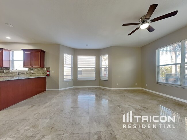 Building Photo - 716 Bunker View Dr