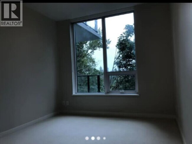 Building Photo - 3533 Ross Drive