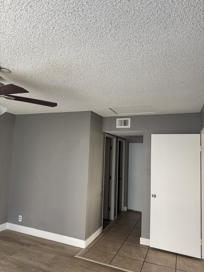 Foto del edificio - 23244 Orange Ave