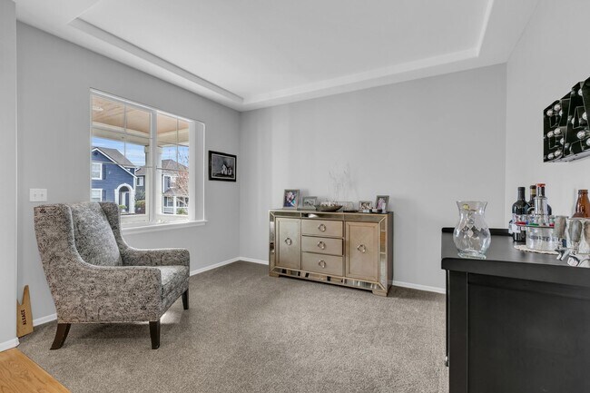 Foto del edificio - Meticulously maintained one-owner residenc...