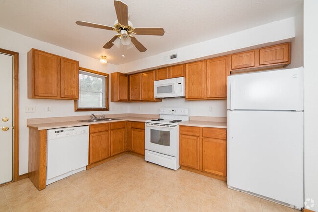 Building Photo - Pinnacle Heights Apartments
