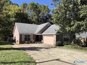 Building Photo - 127 Philadelphia Dr