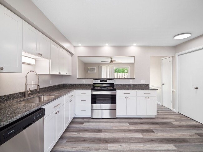 Interior Photo - Concord