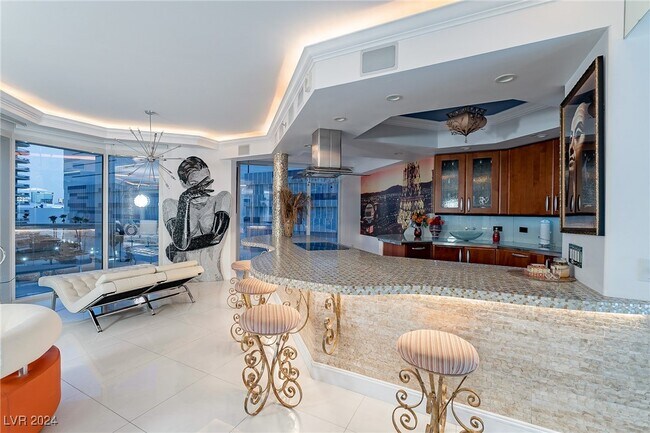 Foto del edificio - 2747 Paradise Rd