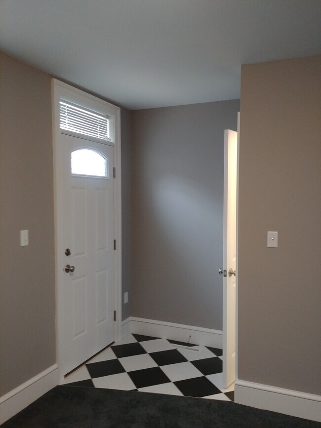 Living Room - 547 Saint Joseph St