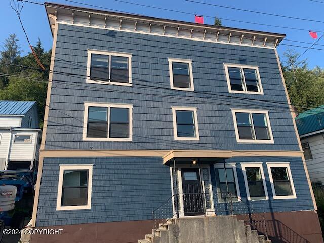 Primary Photo - 1234 Millar St