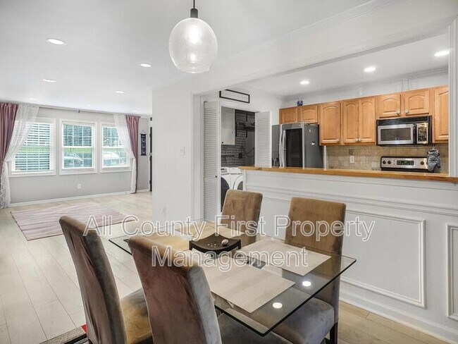 Foto del edificio - 2825 Northeast Expy