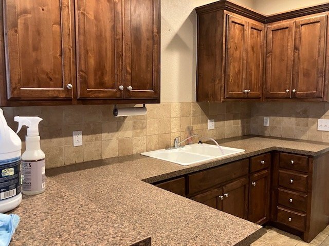 Foto del edificio - 8505 Vail Drive