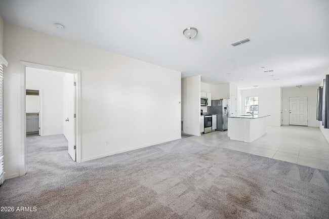 Building Photo - 2430 E Alonso Dr