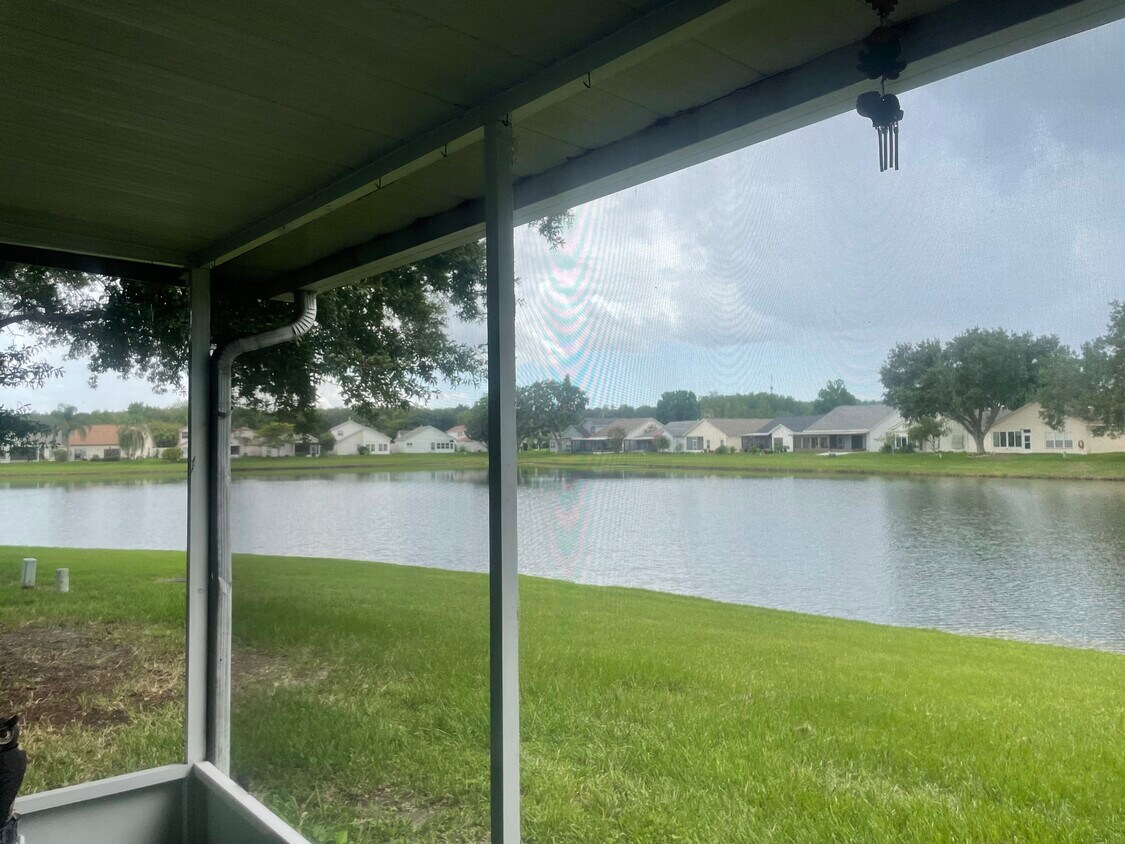 Foto principal - 5811 Parkview Lake Dr