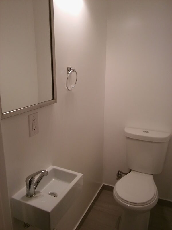 Foto del edificio - 431 12th St SE