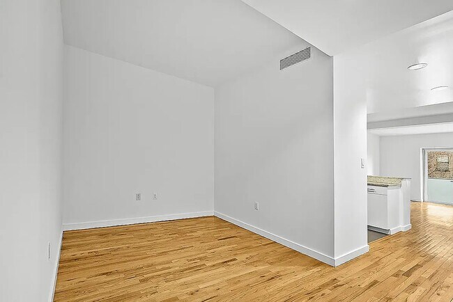 Foto del edificio - 620 W 143rd St
