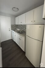 Building Photo - 165 McKinley Ave