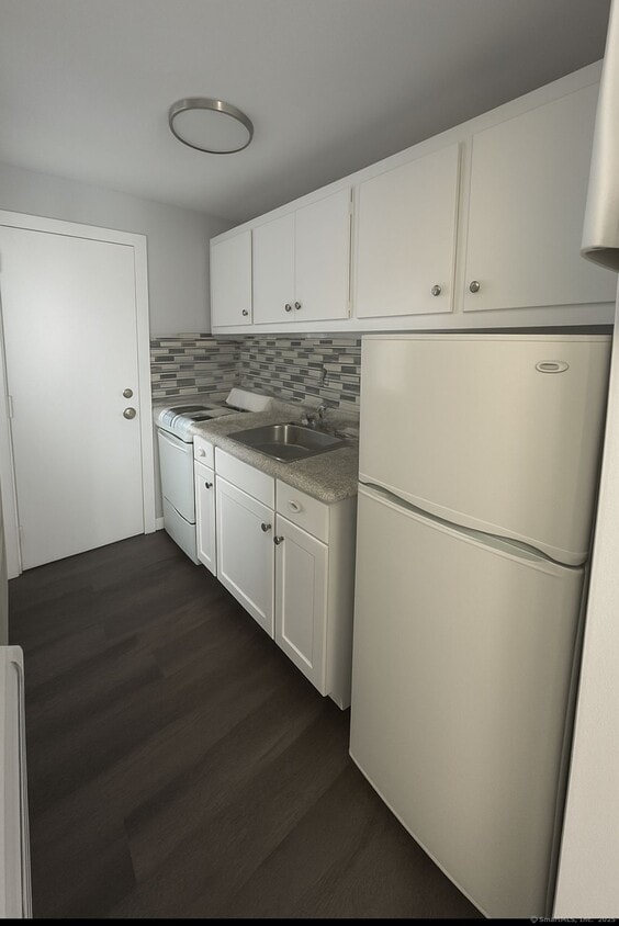 Primary Photo - 165 McKinley Ave