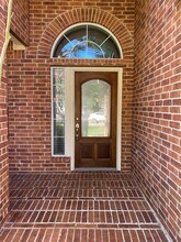 Building Photo - 18207 Linden Forest Ln