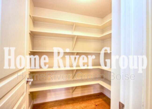 Foto del edificio - 1212 S Island Glenn Way