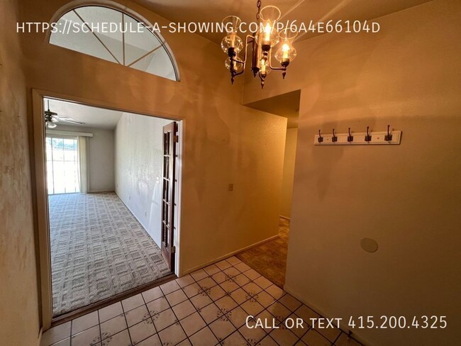 Building Photo - Move-In Special: Enjoy Reduced Annualized ...