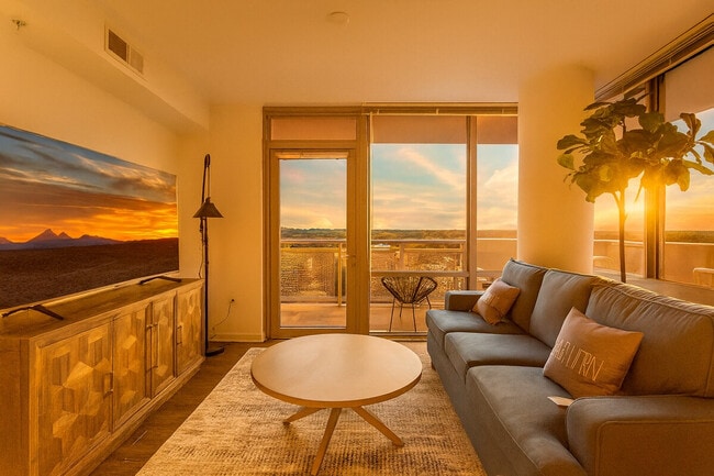 Foto del edificio - 8106 Leesburg Pike