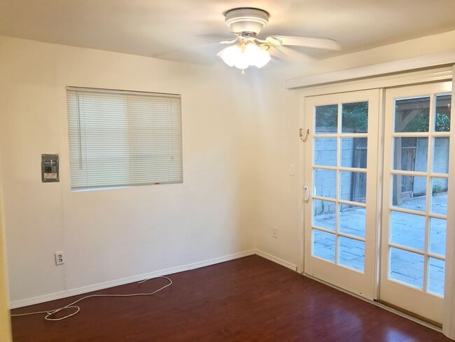 Building Photo - 4 BED 3 BATH BEAUTIFUL HOME!!!