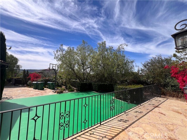 Foto del edificio - 21 Jewel Flower