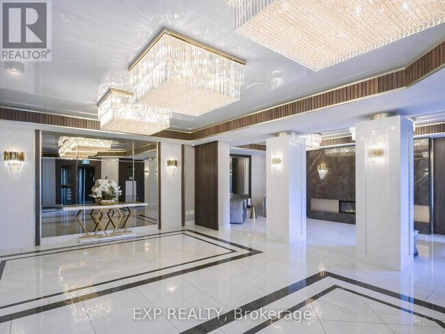 Photo du bâtiment - 7420 Bathurst St